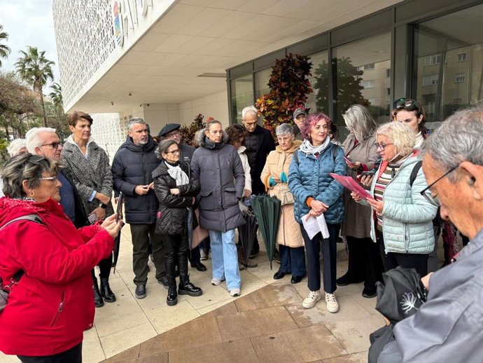 El secretario de Organización del PSOE de Málaga, José Bernal, ha exigido al presidente de la Junta de Andalucía y del PP andaluz, Juanma Moreno, "que actúe ante los escándalos judiciales que afectan al alcalde del PP en Estepona".