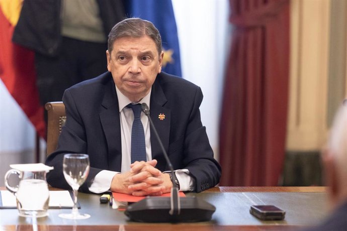 El ministro de Agricultura, Pesca y Alimentación, Luis Planas, se reúne con las organizaciones profesionales agrarias y cooperativas para analizar el estado de situación de la peste porcina africana.