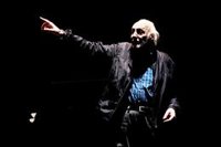 Sánchez recuerda al actor Héctor Alterio: "Dejó una huella imborrable en el cine, el teatro y la televisión"