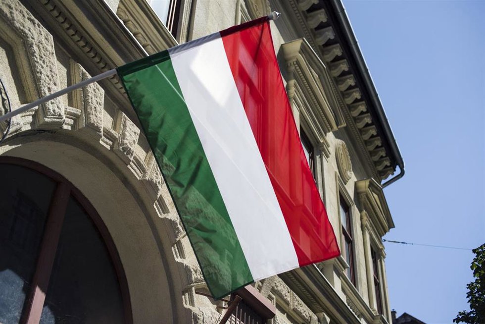 Archivo - Bandera de Hungría.