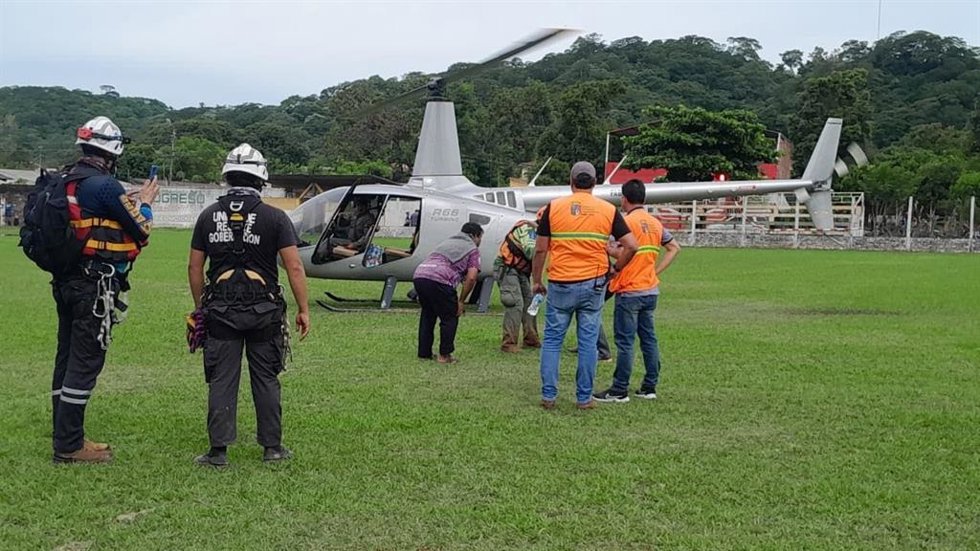 Rescates en el departamento de Santa Cruz (Bolivia) por las inundaciones en la zona.