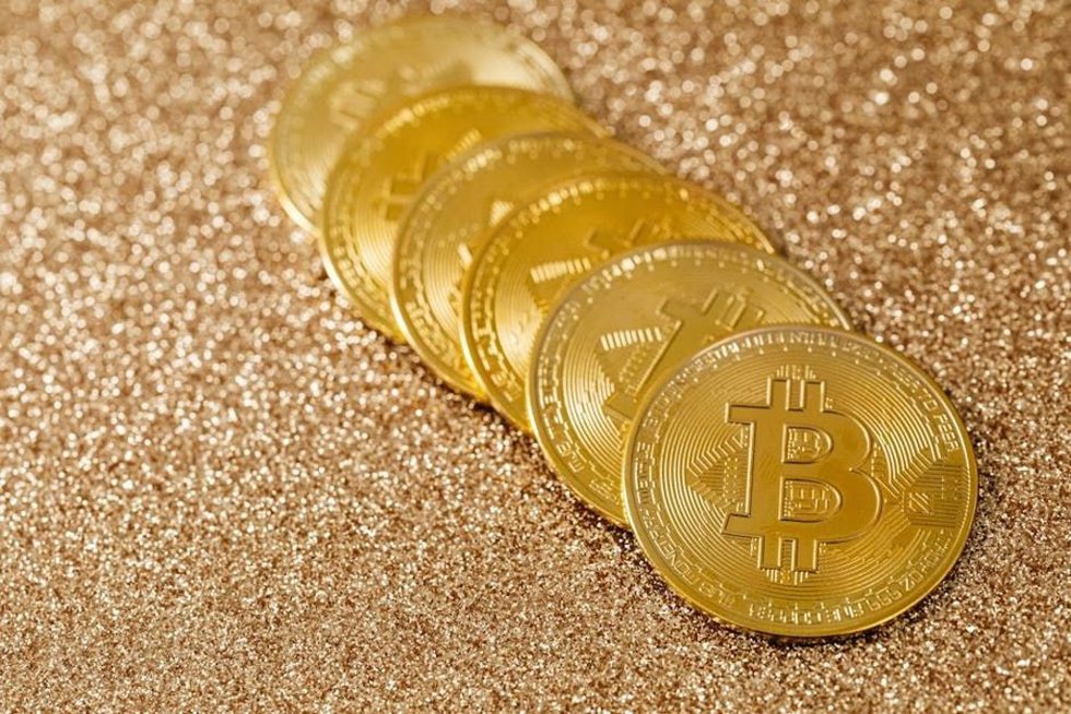 Fotos de stock gratuitas de activo criptográfico, activo financiero.