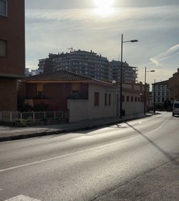 Imagen del exterior del Albergue de Huesca.