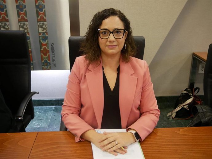 La diputada regional María Ángeles Román