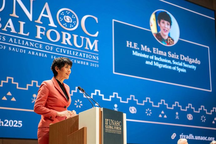 Elma Saiz en la sesión de apertura del XI Foro de la Alianza de Civilizaciones que se celebra en Riad (Arabia Saudí).