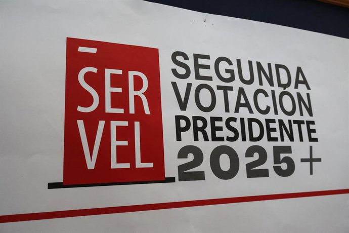 December 12, 2025, Valparaiso, Chile: Servel logo during the final preparations of the polling station for the Second Round of the Presidential Election, Chile 2025. Public staff prepare polling place for second round of presidential election, Chile 2025.