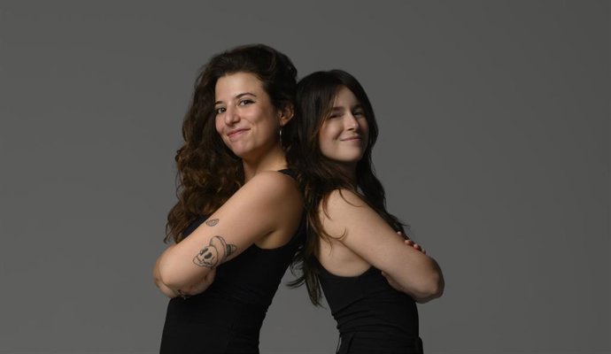 Archivo - Las divulgadoras científicas Carmen Huidobro y Belén Hinojar (Climabar).