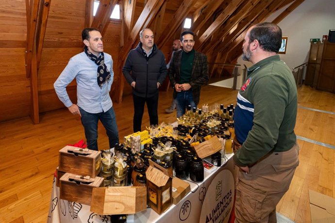 El Mercado de Navidad y el Salón del Vino de Alimentos de Valladolid  cierran un fin de semana de récord con 11.320 visitantes