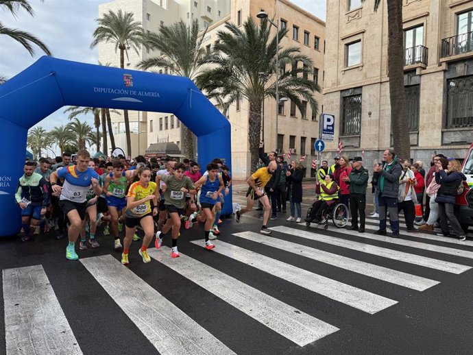 Imagen de la salida de la segunda Carrera Solidaria Guardia Civil 'Virgen del Pilar'.