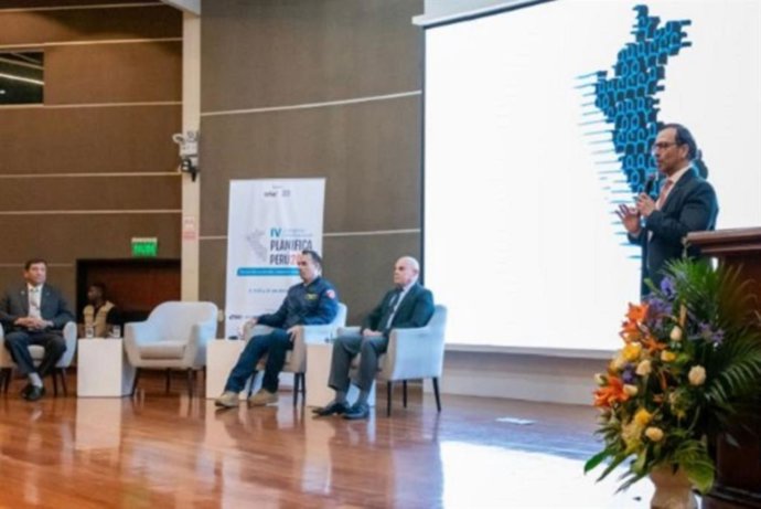 Presidente Ceplan destaca importancia de la planificación estratégica para el desarrollo del Perú