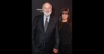 Hallados muertos en su casa de Los Ángeles el cineasta Rob Reiner y su mujer en un "aparente homicidio"