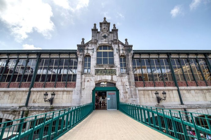 Archivo - Mercado de la Esperanza en Santander