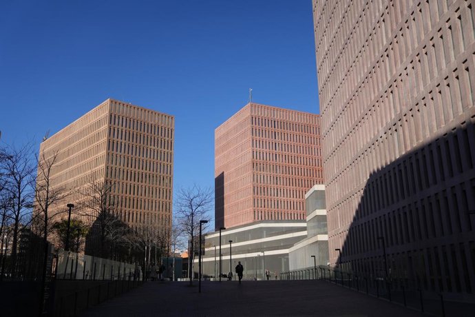 Façana de la Ciutat de la Justícia