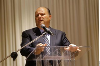 Vinculan a proceso a César Duarte por lavado de casi 74 millones de pesos y le ratifican prisión preventiva