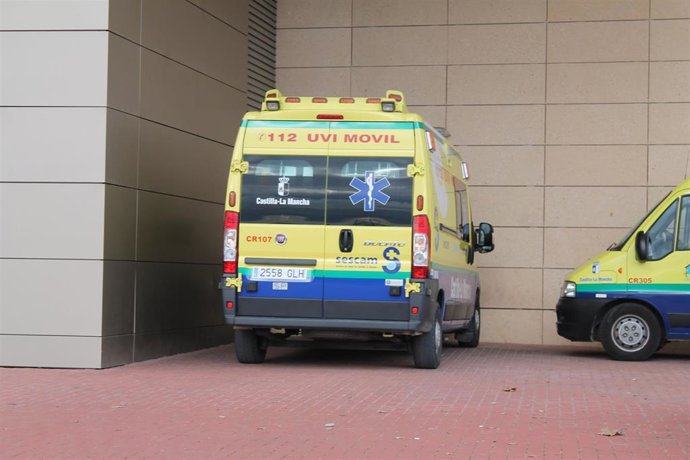 Archivo - AMBULANCIAS HOSPITAL DE TOMELLOSO