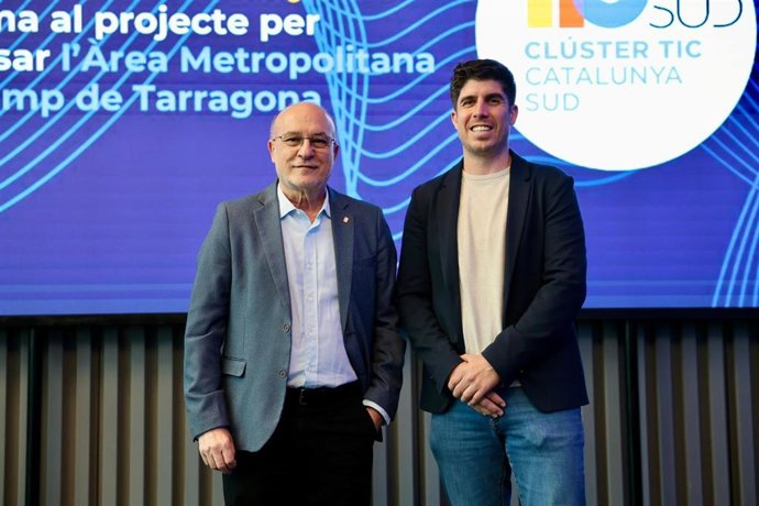 El presidente de la AMCT, Roc Muñoz, y su homólogo en el clúster, Pablo Mazón.