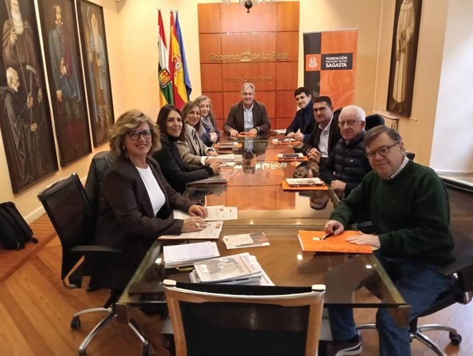 El Patronato de la Fundación Práxedes Mateo-Sagasta ha celebrado hoy una nueva reunión
