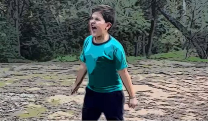 El Colegio San Miguel Arcángel de Burjassot (Valencia) graba un videoclip contra el bullying