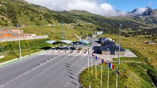 Vista del túnel de Envalira