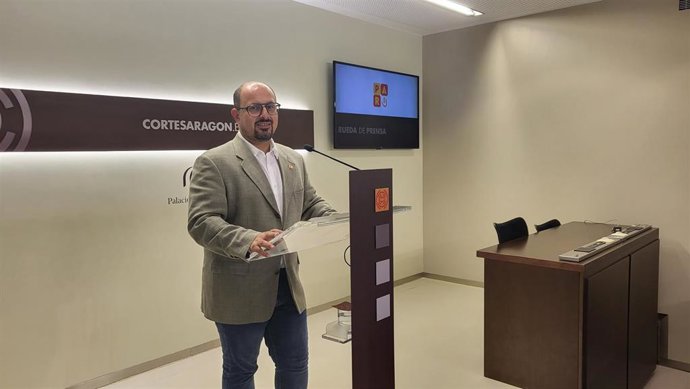 Archivo - El diputado del PAR, Alberto Izquierdo.