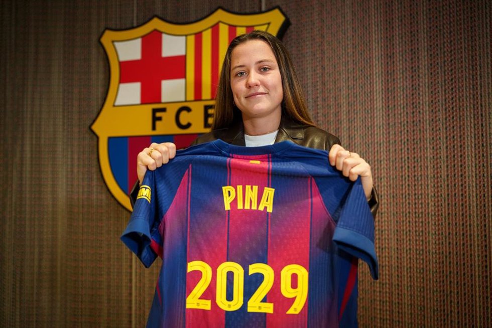 La delantera del Bara Femení Cludia Pina tras renovar hasta 2029