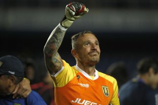Universidad de Concepcion vs Deportes Temuco             Campeonato Ascenso 2025 El jugador de Universidad de Concepcion Cristian Campestrini es fotografiado durante el partido  entre  Universidad de Concepcion y Deportes Temuco disputado en el Estadio