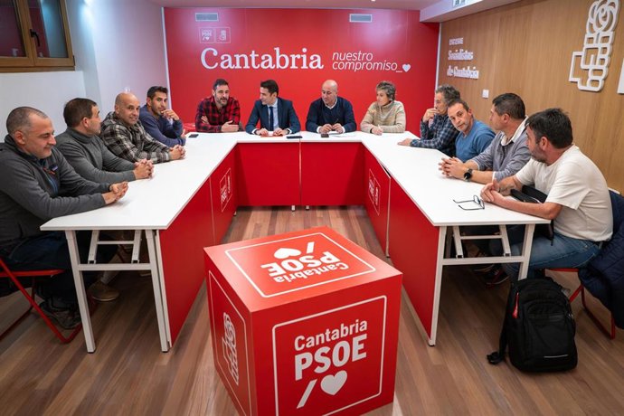 El PSOE exige la firma del convenio del SEMCA y que se refuerce con más plazas