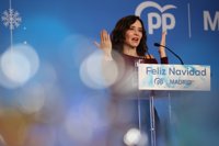 Ayuso pide a los extremeños que "confíen en el PP" para dar una mayoría absoluta a Guardiola y acabar con "amenazas"