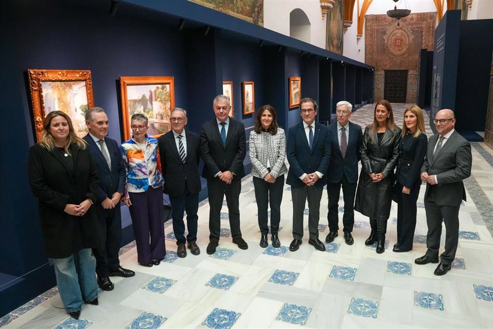 Foto familiar de la inauguración de la muestra 'Sorolla en el Real Alcázar'.