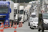 Las protestas de agricultores franceses provocan retenciones de 10 kilómetros en Biriatou, dirección Francia