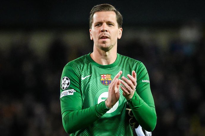 Archivo - El portero polaco del FC Barcelona Wojciech Szczesny