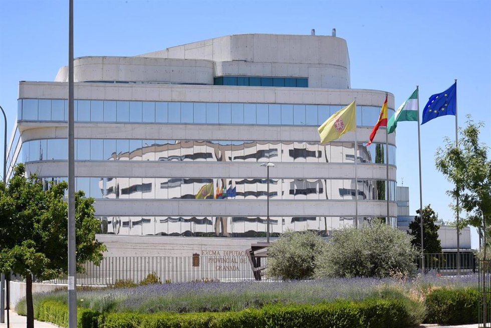 Archivo - Sede de la Diputación de Granada en imagen de archivo.
