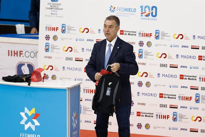 Archivo - El presidente de la RFEDH, Frank González, en un evento de la federación. 