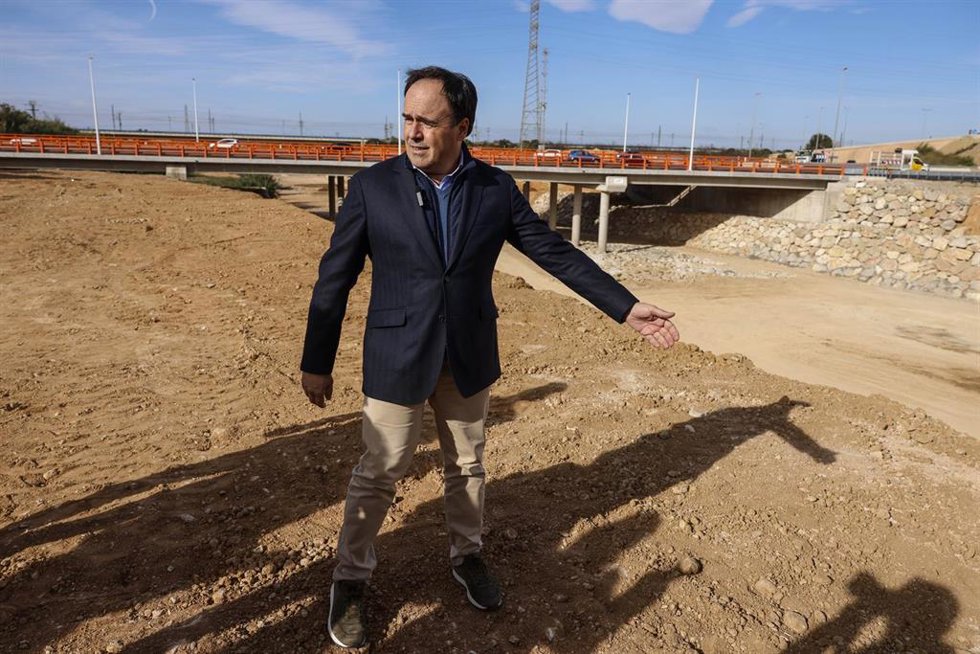 El presidente de la Generalitat valenciana, Juanfran Pérez Llorca, en Picanya