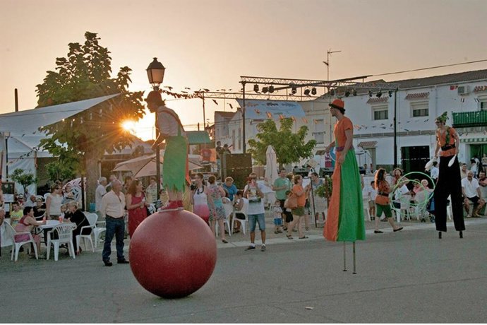 Celebración de una actividad cultural con ayuda de la Diputación de Cáceres
