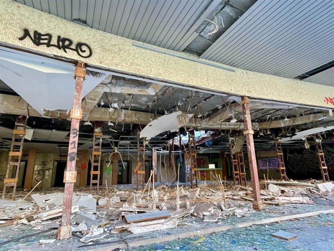 Archivo - Acceso al edificio de Maternidad.