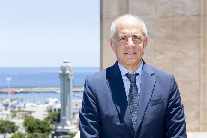 Archivo - El presidente de la Cámara Oficial de Comercio, Industria, Servicios y Navegación de Santa Cruz de Tenerife, Santiago Sesé