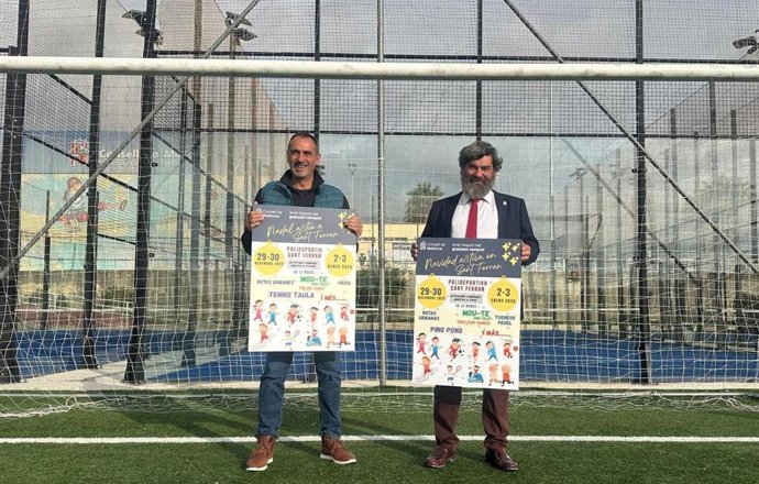 El vicepresidente segundo del Consell y conseller insular de Medio Ambiente, Medio Rural y Deportes, Pedro Bestard, acompañado del director insular de Deportes, Toni Prats, presentan un 'Nadal actiu a Sant Ferran'