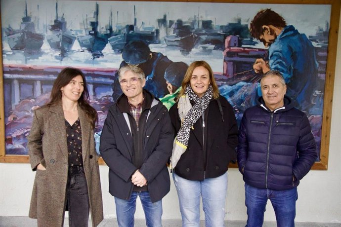La diputada del Grupo mixto Covadonga Tomé durante su visita a Carreño.