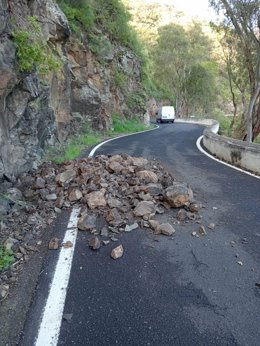 Archivo - Deprendimiento de rocas en Gran Canaria (foto de archivo)
