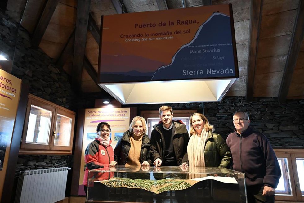 Apertura del nuevo Punto de Información del Puerto de la Ragua.