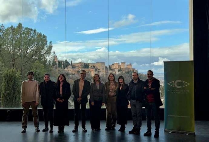 Lectura de las nominaciones de los V Premios Carmen en La Chumbera de Granada