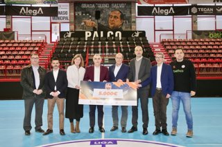 Bathco BM Torrelavega supera el reto de recoger más de 5.000 envases con la campaña 'Somos especiales, reciclamos'