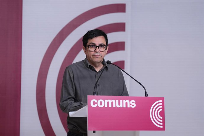 Archivo - El portaveu dels Comuns i diputat de Sumar en el Congrés, Gerardo Pisarello, en una imatge d'arxiu