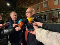 El alcalde de Barbadás no dejará el cargo tras la denuncia por acoso laboral y pide la dimisión de Besteiro