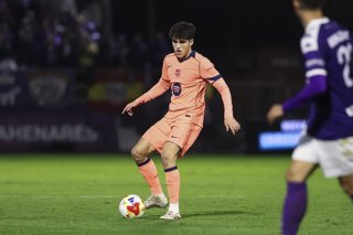 Pau Cubarsi of FC Barcelona in action during the Spanish Cup, Copa del Rey, Round of 16 football match played between CD Guadalajara and FC Barcelona at Estadio Pedro Escartin Stadium on December 16, 2025 in Guadalajara, Spain.