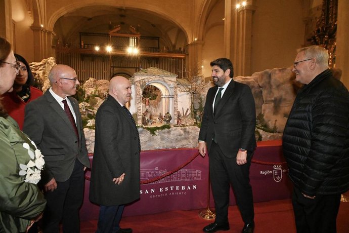 Acto de inauguración del belén monumental de San Esteban