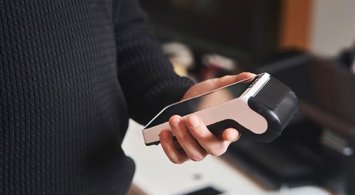 Archivo - Imagen del TPV de BBVA