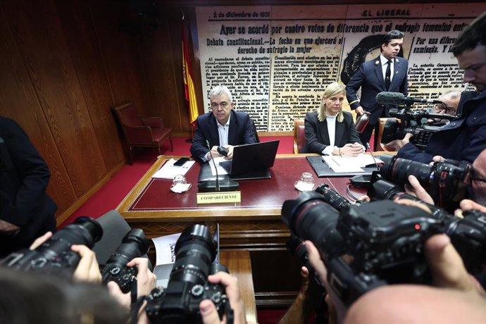 L'exsecretari d'Organització del PSOE Santos Cerdán compareix davant de la Comissió d'Investigació del 'cas Koldo', en el Senat, a 17 de desembre del 2025, a Madrid (Espanya). 