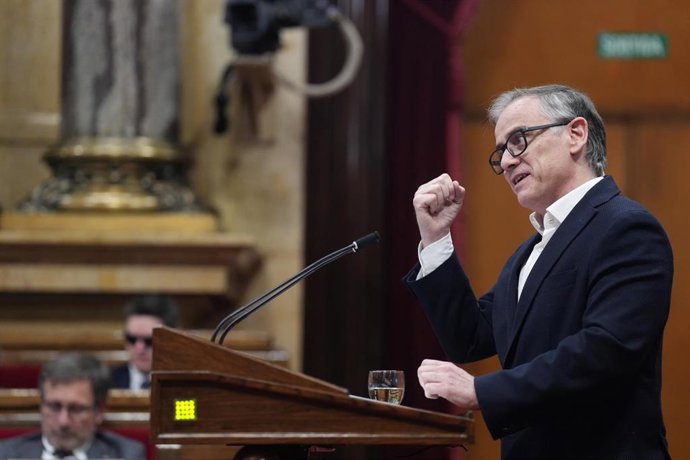 El presidente de ERC en el Parlament, Josep Maria Jové, durante el pleno del Parlament